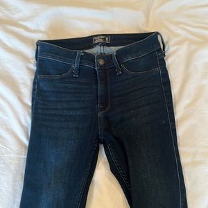 Abercrombie skinny blue jeans